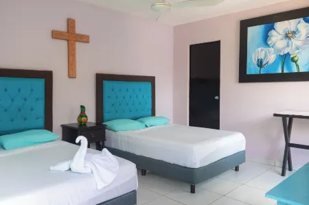 Hostal Tunich Naj & Hotel