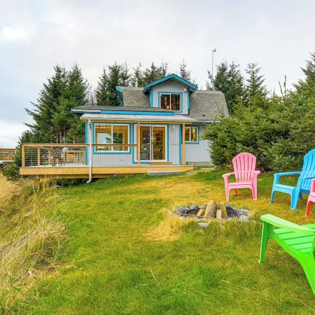 Deck & Panoramic Views: Bayfront House in Homer!