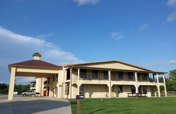 鄉村麗晶酒店及套房