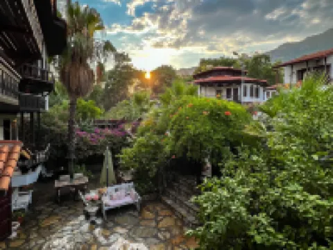 Liya Boutique Hotel & Suites Ula otelleri