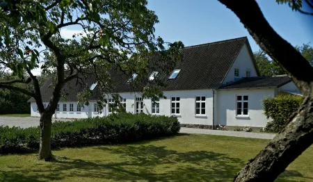 MejeriGaarden Отели в г. Гедсер