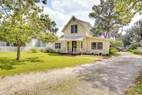 1 Block to Crescent Lake: Charming Home w/ Porch! - 3-Star