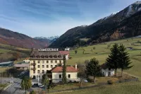 Hotel Schweizerhof Sta Maria Hotel di Mustair