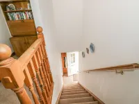 1 Park Nook Close - parking