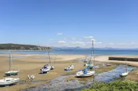 15 Maes Awel Hotels in Abersoch