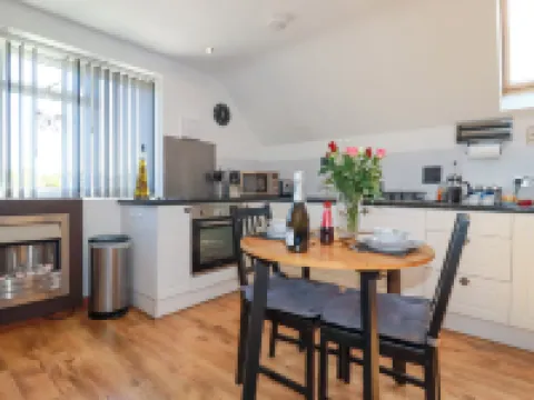 Sunnyvale Hotels in Treverbyn