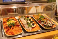ストランドホテル ツア プロムナード - 朝食