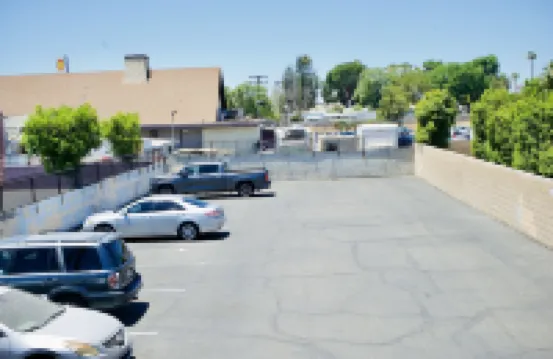 Red Carpet Motel by Ontario