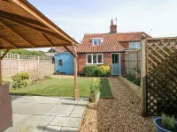 Easter Cottage Hotels in Dersingham