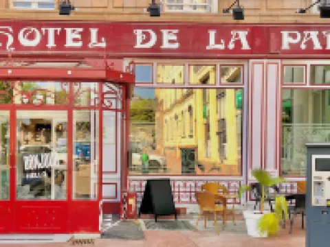 Hotel de La Paix Hotels near Pavillon du Verdurier