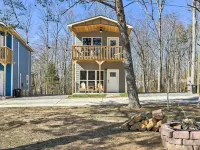 Lakefront Trenton Cabin ~ 10 Mi to Drive-in! Hotels in Dade County