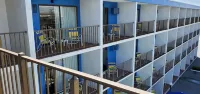Sea Hawk Motel