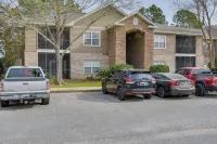Foley Condo w/ Pool Access: 10 Mi to Gulf Shores! - 3-Star