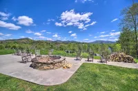 Townsend Condo w/ Pool, Great Smoky Mountain Views - WiFi