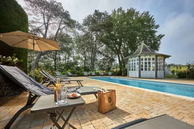 Les Villas d'Arromanches, Teritoria Các khách sạn ở 