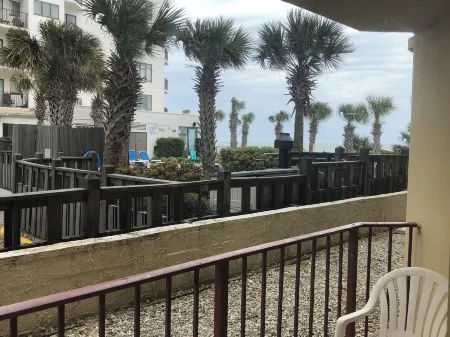 Gazebo Inn Oceanfront