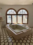 Grand View Motel - Hot Tub
