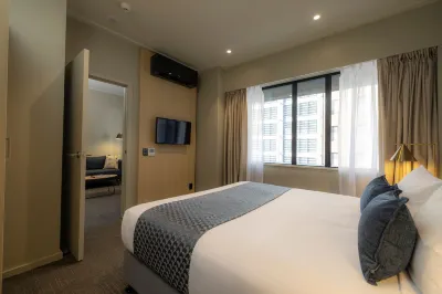 Quest 256 Lambton Hotel dekat Wellington Railway Station