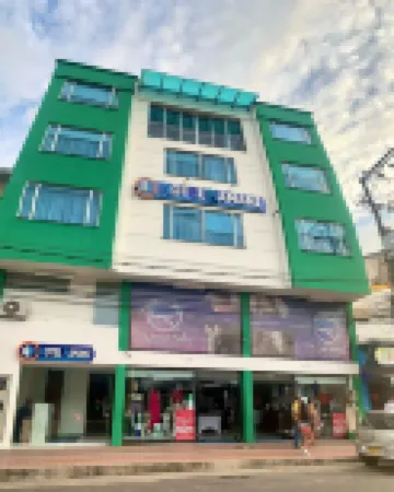 ホテル・カマニ・フロレンシア のホテル