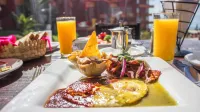 Puerto Nuevo Baja Hotel & Villas - breakfast