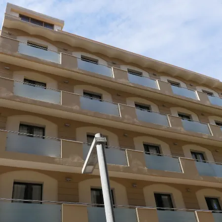 Hotel Rusadir