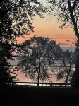 Beautiful new Lake Erie- view rental