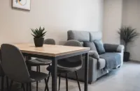 Apartamentos Turísticos Capitán Orellana Các khách sạn ở 