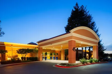 Concord Plaza Hotel Отели в г. Конкорд