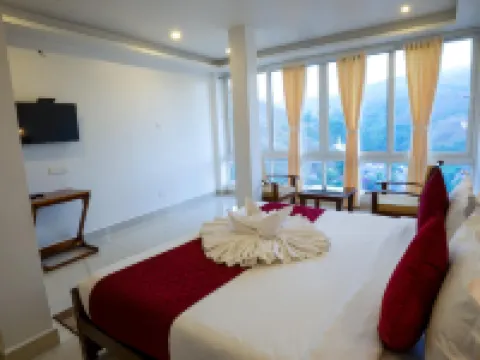 คาร์เมลท็อปรีสอร์ท โรงแรมในมันนาร์