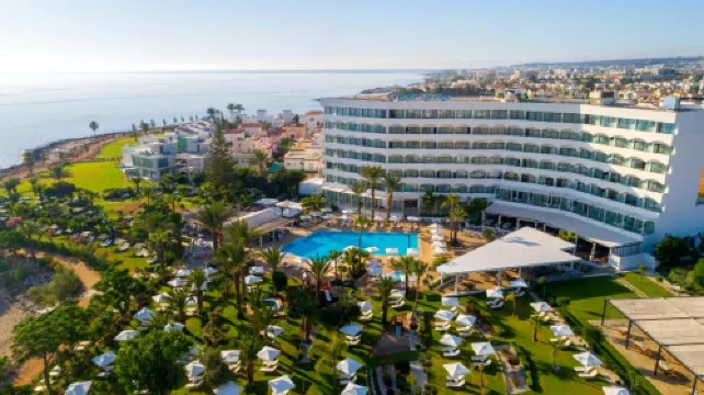 Crystal Springs Beach Hotel