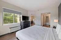 Extended Stay America Premier Suites - Fort Lauderdale - Cypress Creek - Park North Hotels in Coconut Creek