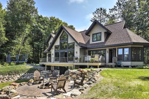 Lakefront Hayward Home w/ Game Room & Private Dock - Wifi
