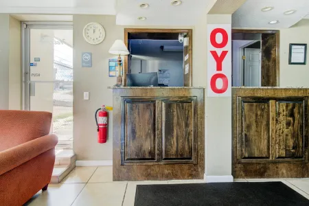 OYO Hotel Douglas GA US-441 Отели в г. Дуглас