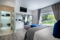 Badgemore Villa Guesthouse Hotels in Constantia