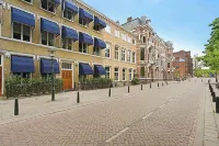 諾瓦盧爾拿騷公寓