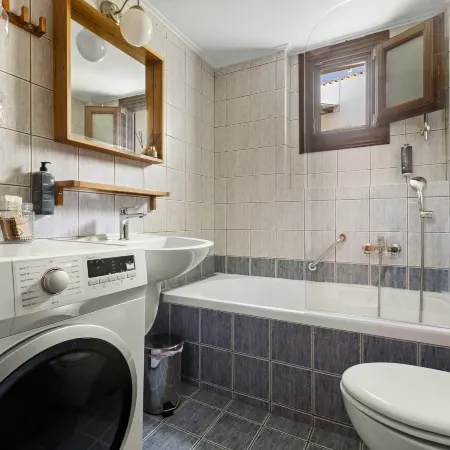 Spetses Center Comfy Apartment 1 Отели в г. Спеце