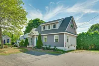 Downtown Ogunquit Home 1 Mi to Beach! - Dapur