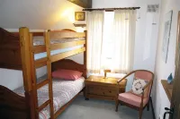 Lovely Waterfront Cottage With Stunning sea Views and log Fire Hotels near Kilmartin Glen