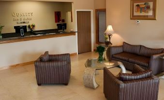 Quality Inn & Suites South-Obetz