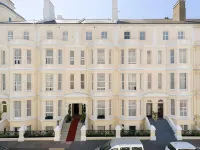 Pearl & Pebbles Eastbourne Hotel dekat Eastbourne Beach