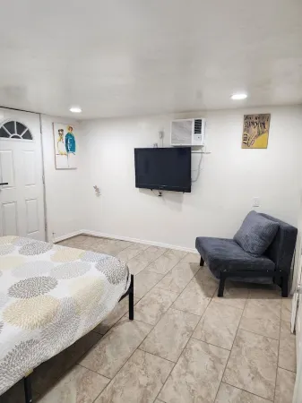 Charming 2 bed studio with BREATH taking views