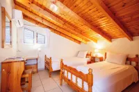 Thetis Hotels in Katastari