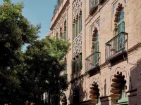 Cristine Bedfor Sevilla Hotel in zona Estación De Tren De Santa Justa