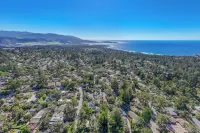 Snuggle Inn A Romantic Couples Retreat!