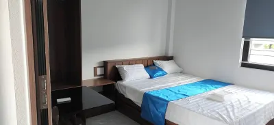Loc Phat Hotel MC - by BAY LUXURY Hotels in Đông Sang