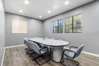 Red Roof Inn & Suites Ridgecrest