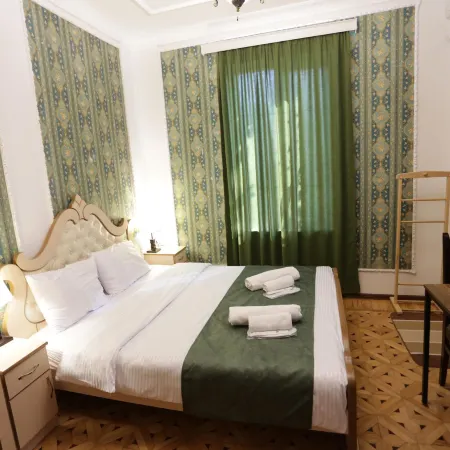 Sanapiro Hotel Отели в г. Кутаиси