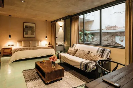 Becino Отели рядом с достопримечательностью «Templo of the Compa?ia de Jesus»