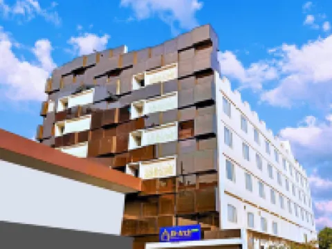 Hotel di Arch Lucknow Hotels in Lucknow