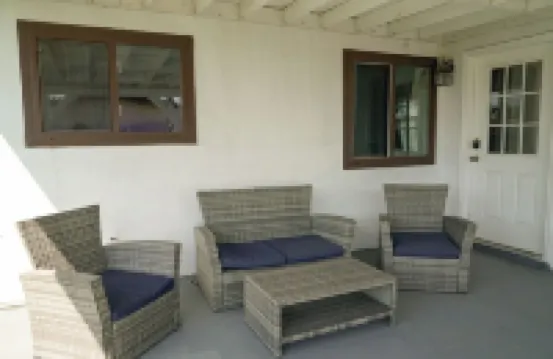 Spacious 4BR Home near ONT Airport